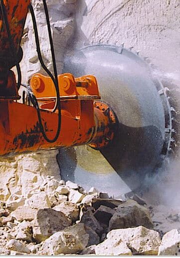 Rock Tools TCR8 saw attached